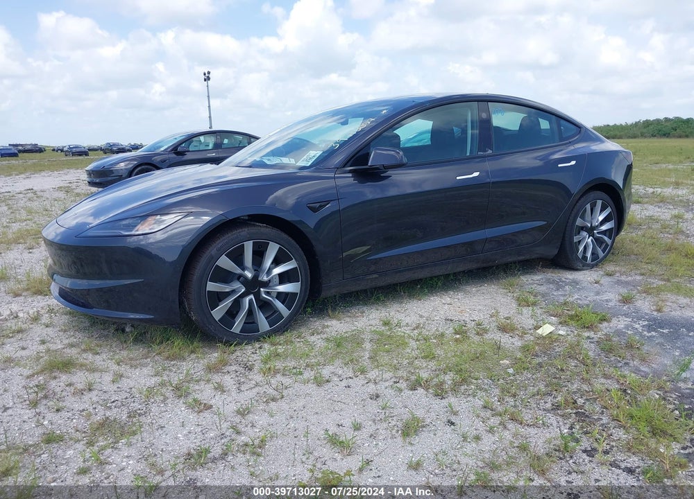 2024 TESLA MODEL 3 REAR-WHEEL DRIVE VIN: 5YJ3E1EAXRF751319