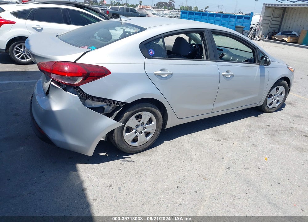 2017 KIA FORTE LX VIN: 3KPFK4A72HE082016
