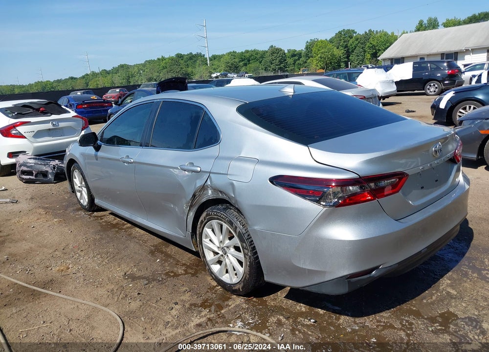 2021 TOYOTA CAMRY LE VIN: 4T1C11AK8MU493940