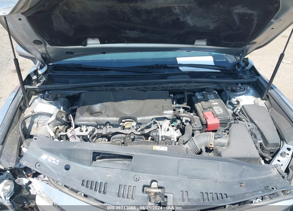 2018 TOYOTA CAMRY LE VIN: 4T1B11HK0JU650437
