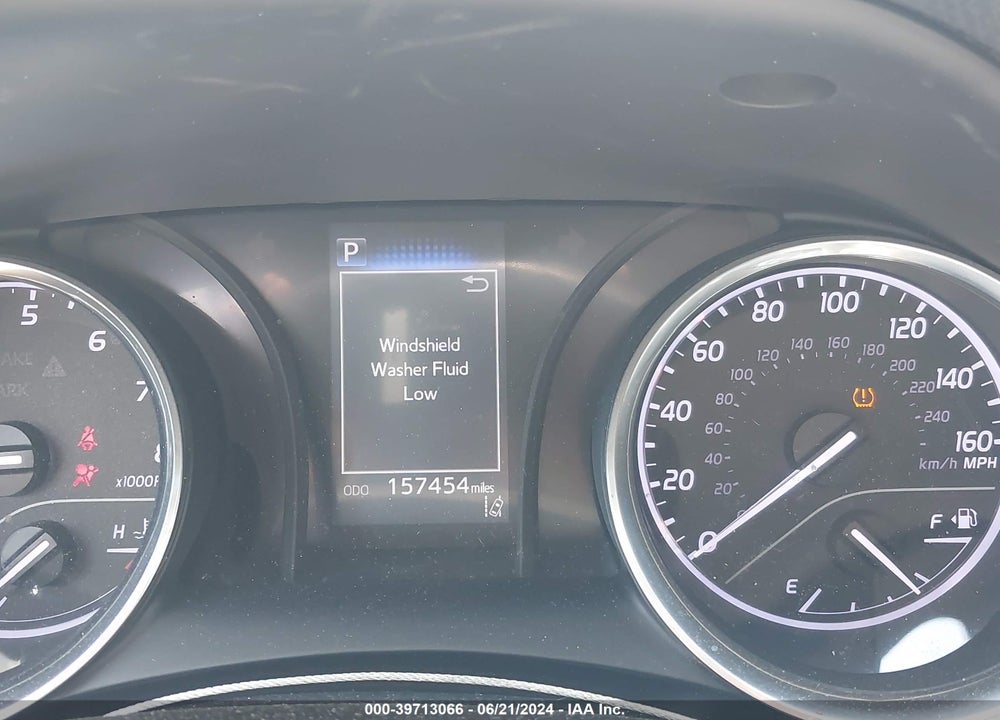 2018 TOYOTA CAMRY LE VIN: 4T1B11HK0JU650437