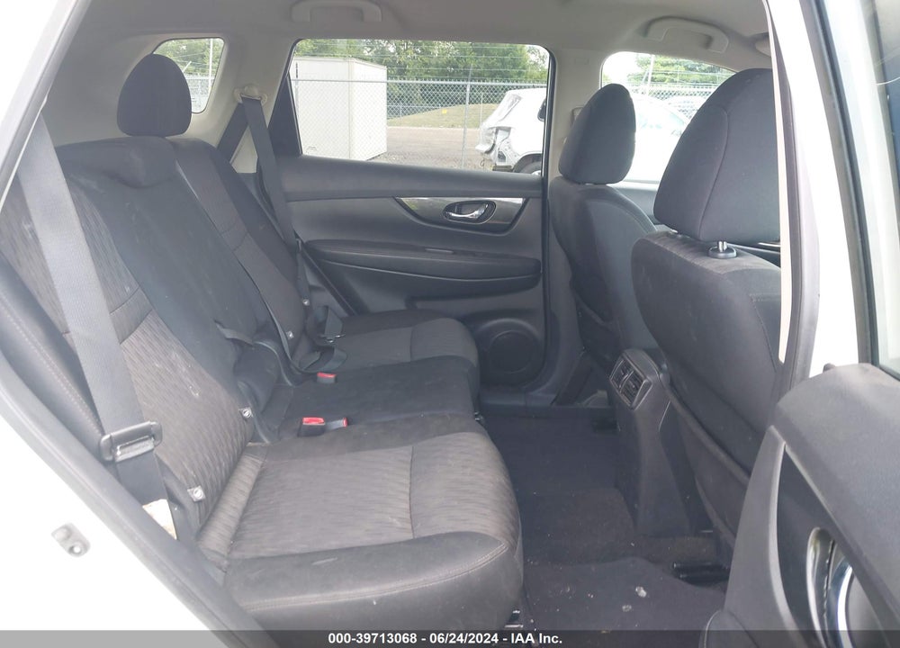 2017 NISSAN ROGUE SV VIN: 5N1AT2MV4HC890795