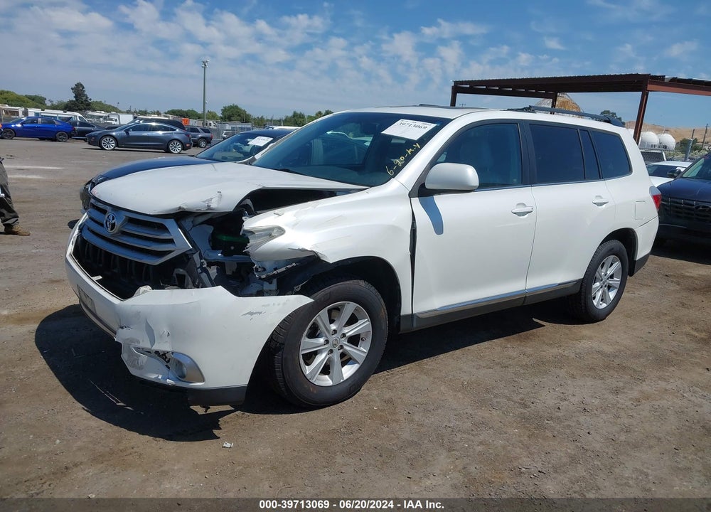 2013 TOYOTA HIGHLANDER SE V6 VIN: 5TDBK3EH3DS270586