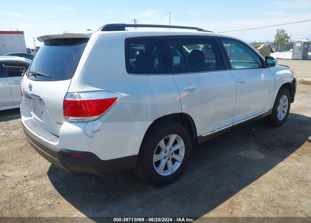 2013 TOYOTA HIGHLANDER SE V6 VIN: 5TDBK3EH3DS270586