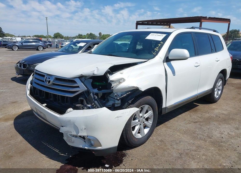 2013 TOYOTA HIGHLANDER SE V6 VIN: 5TDBK3EH3DS270586
