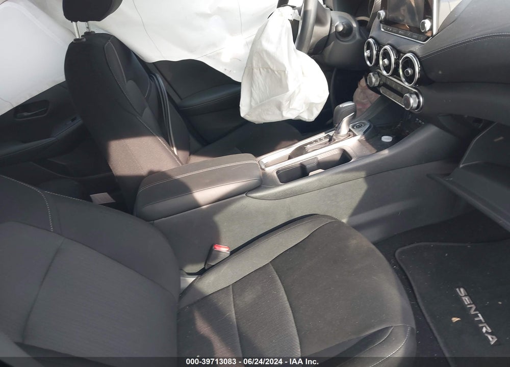 2024 NISSAN SENTRA SV XTRONIC CVT VIN: 3N1AB8CV4RY301879