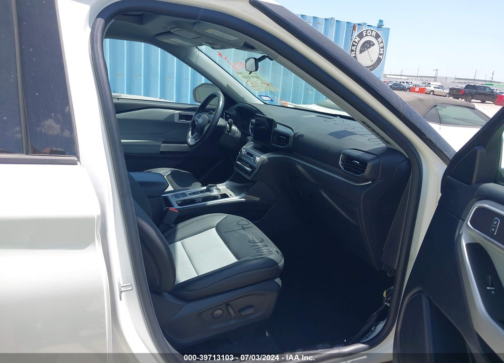 2022 FORD EXPLORER XLT VIN: 1FMSK7DH9NGA21404