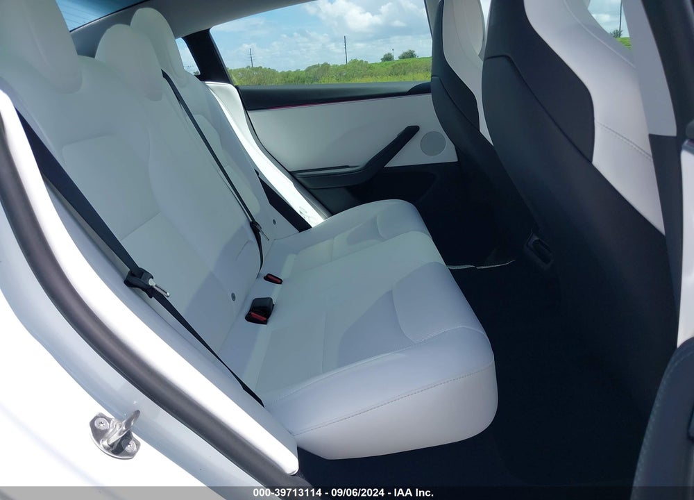 2024 TESLA MODEL 3 VIN: 5YJ3E1ET4RF768327