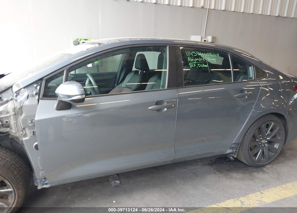 2024 TOYOTA COROLLA XSE VIN: 5YFT4MCE0RP184195