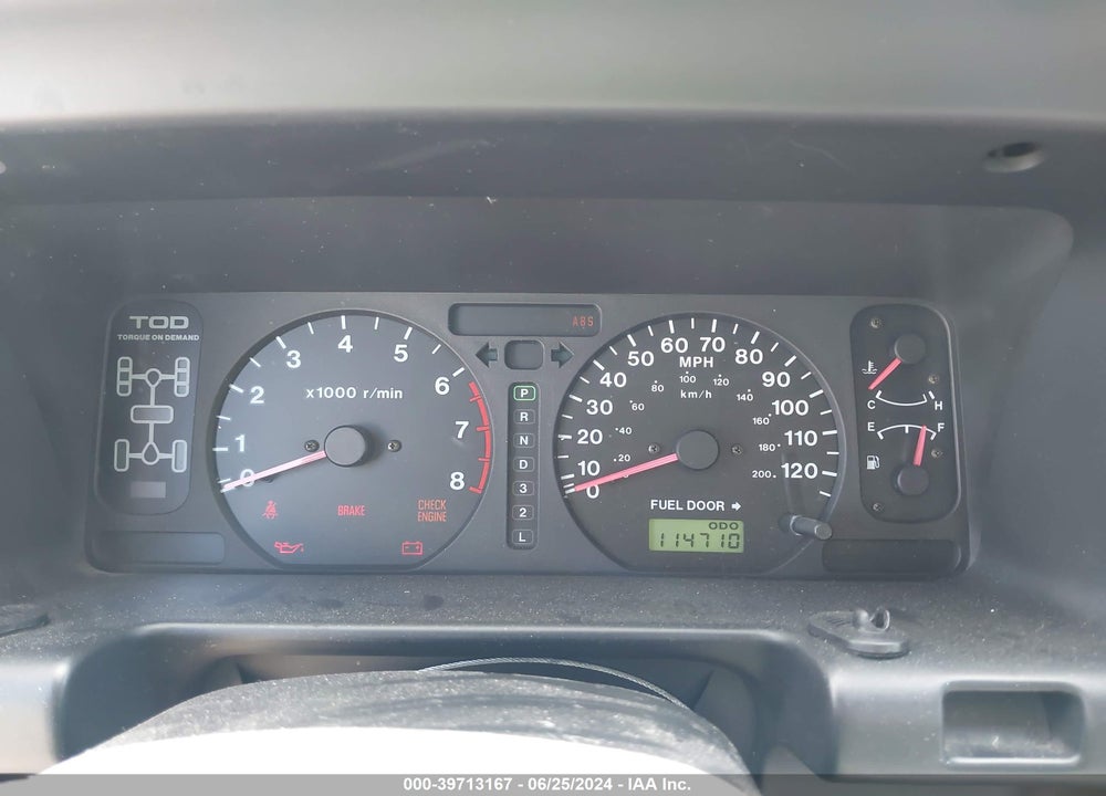 1999 ISUZU TROOPER S VIN: JACDJ58X1X7923178