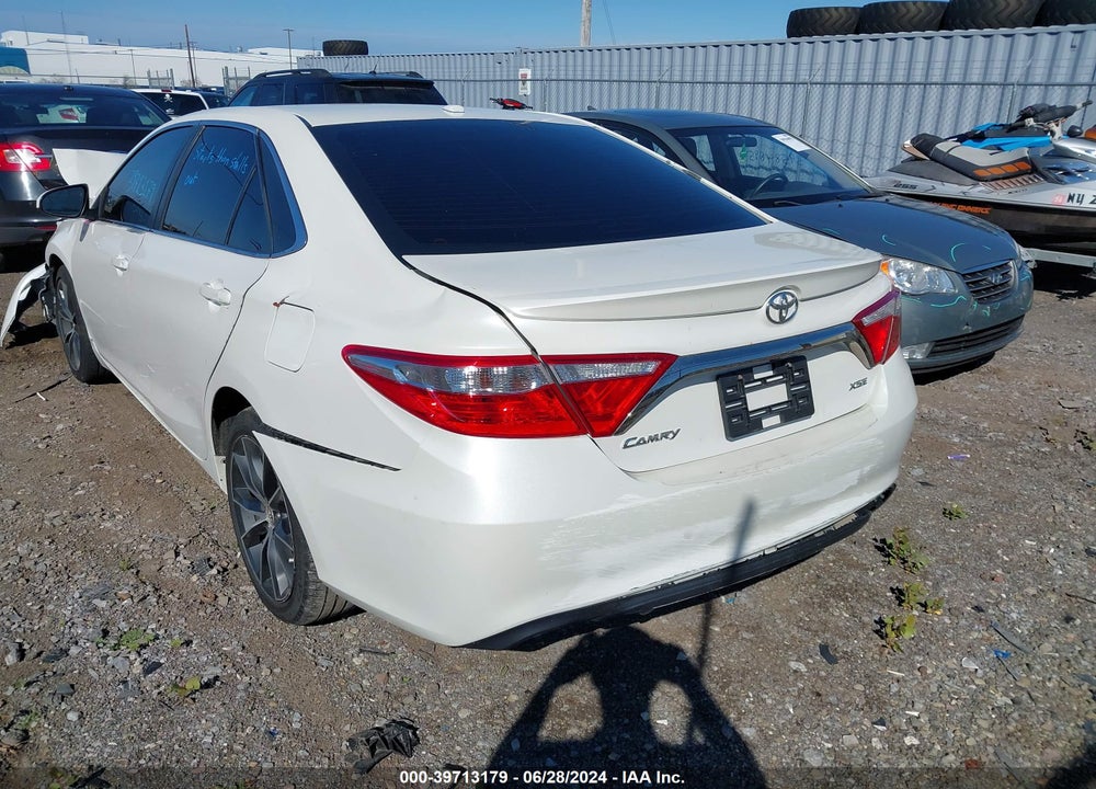 2015 TOYOTA CAMRY XSE VIN: 4T1BF1FKXFU474444
