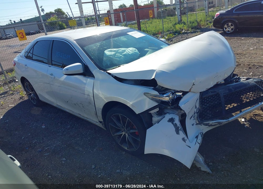 2015 TOYOTA CAMRY XSE VIN: 4T1BF1FKXFU474444