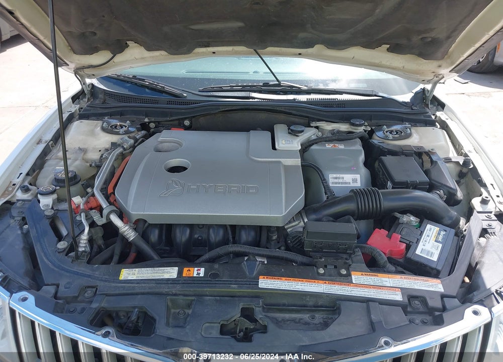 2011 LINCOLN MKZ HYBRID VIN: 3LNDL2L38BR757642