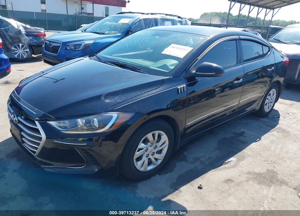 2018 HYUNDAI ELANTRA SE VIN: KMHD74LF4JU470316