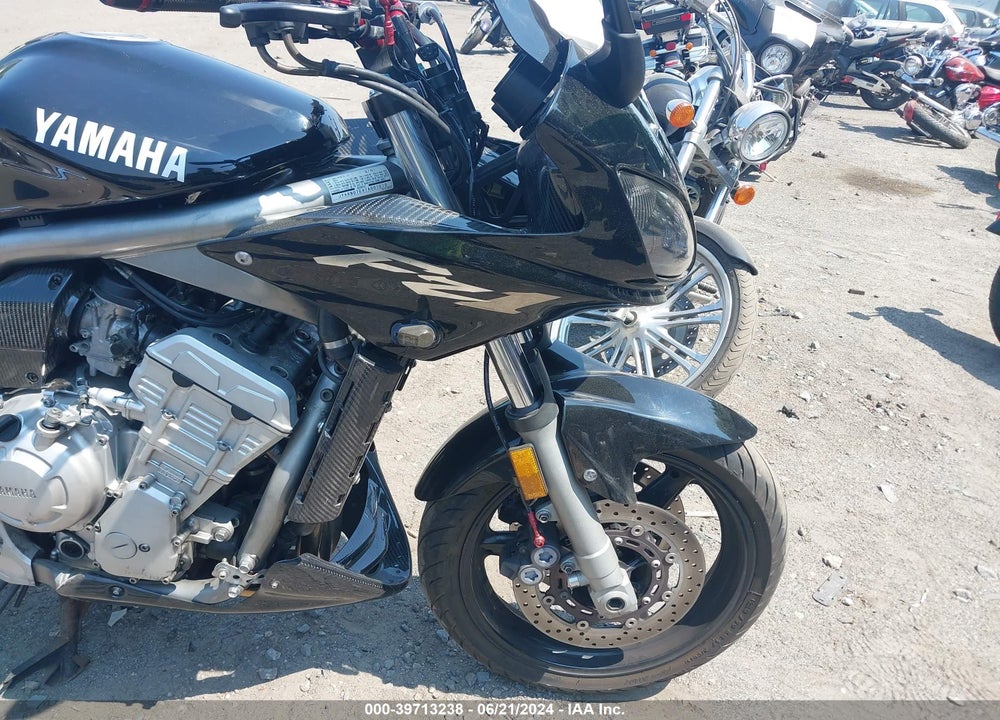 2001 YAMAHA FZS10 VIN: JYARN07E41A001010