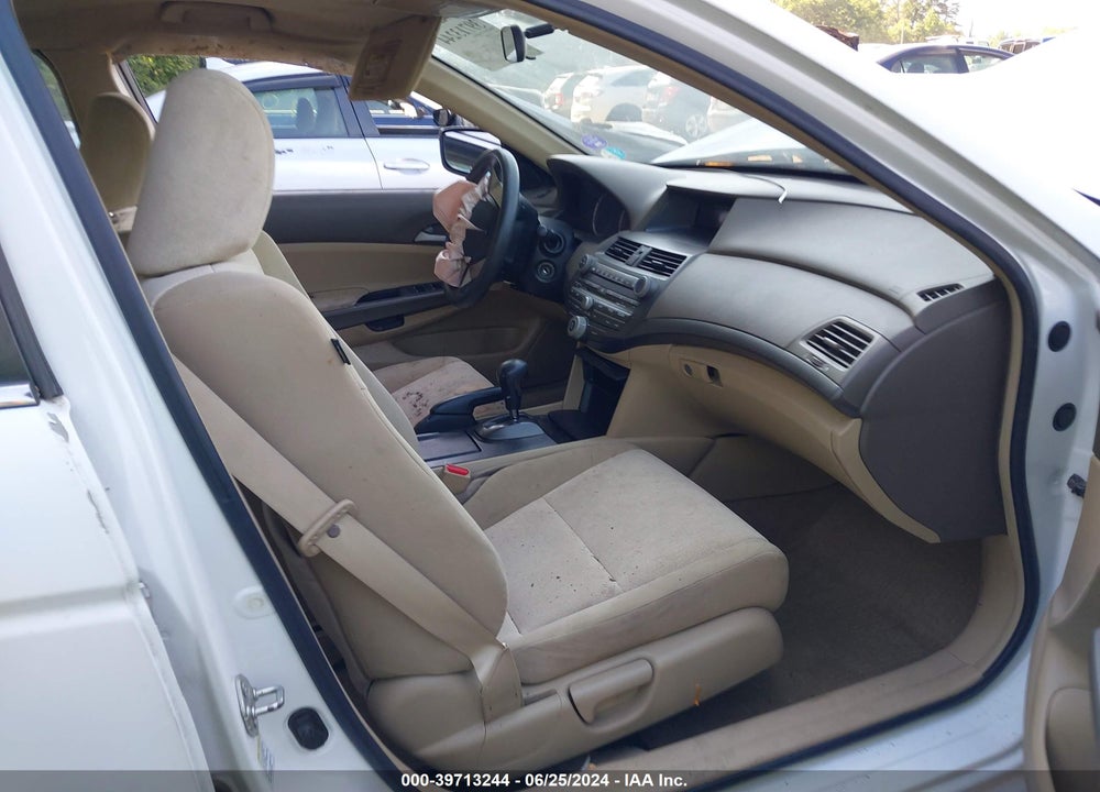 2008 HONDA ACCORD 2.4 LX-P VIN: 1HGCP26468A042081
