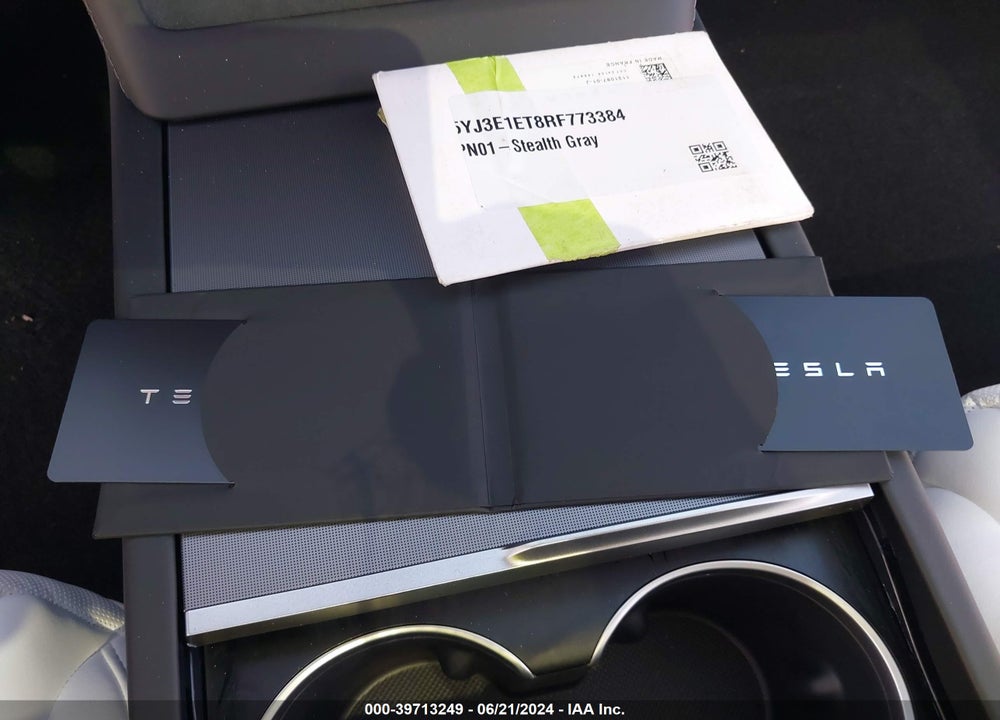 2024 TESLA MODEL 3 VIN: 5YJ3E1ET8RF773384