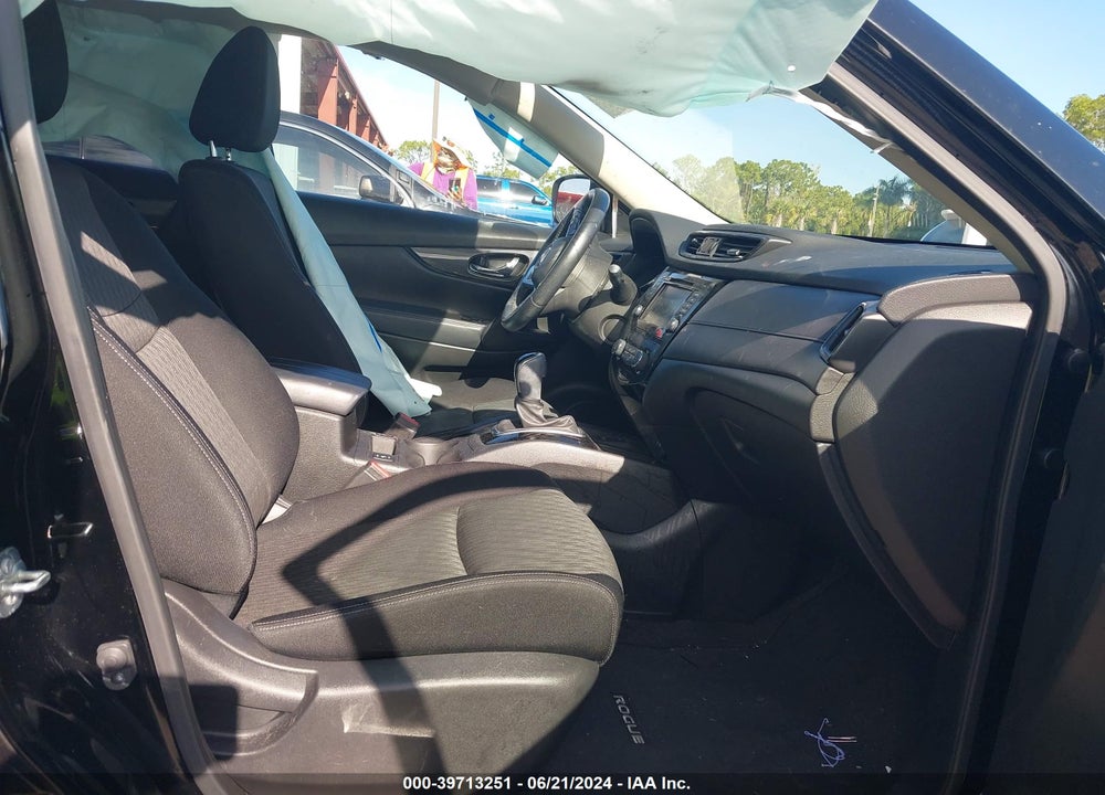 2019 NISSAN ROGUE SV VIN: JN8AT2MT2KW250646