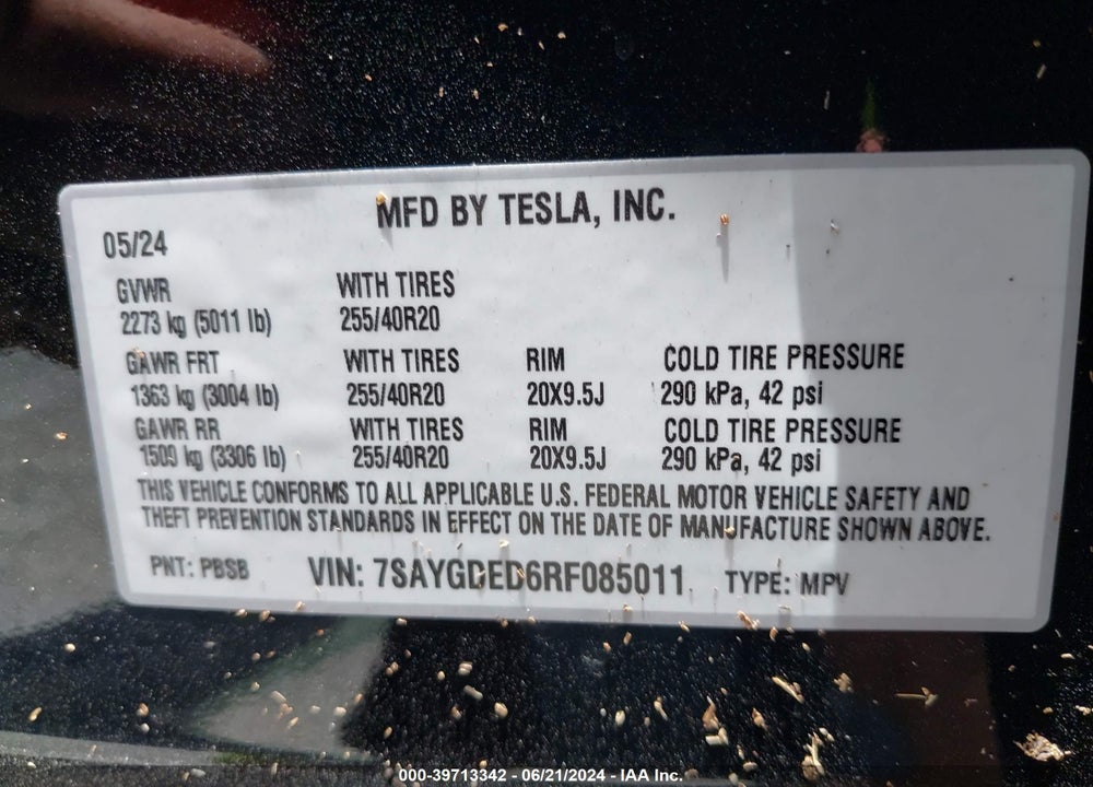 2024 TESLA MODEL Y LONG RANGE/RWD VIN: 7SAYGDED6RF085011
