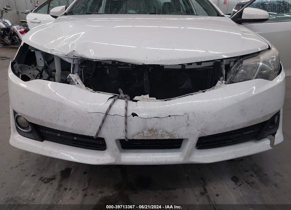 2013 TOYOTA CAMRY SE VIN: 4T1BF1FKXDU703976