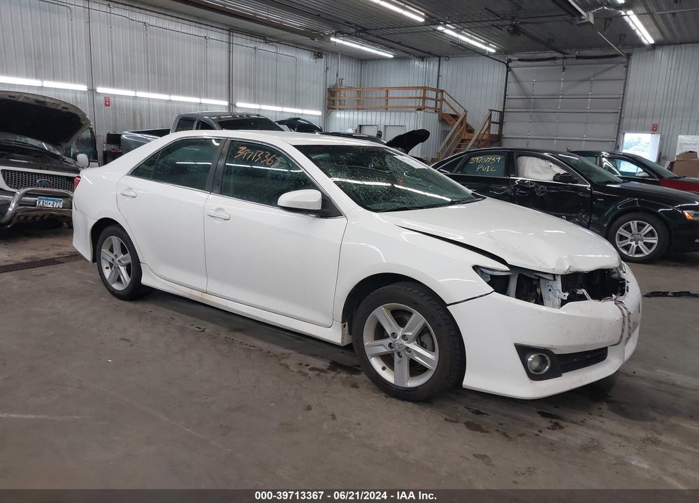 2013 TOYOTA CAMRY SE VIN: 4T1BF1FKXDU703976