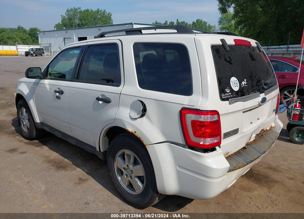 2010 FORD ESCAPE XLT VIN: 1FMCU9DG4AKC06615