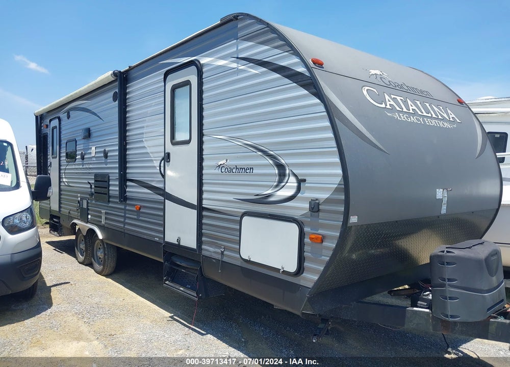2017 FOREST RIVER CATALINA 263RLS VIN: 5ZT2CARB4HA025210