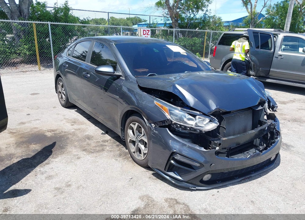 2019 KIA FORTE LXS VIN: 3KPF24AD1KE058464