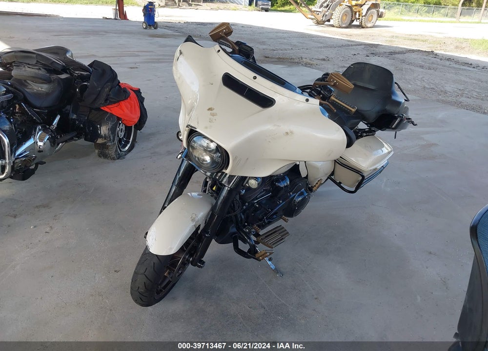 2023 HARLEY-DAVIDSON FLHXST VIN: 1HD1ABL18PB601526