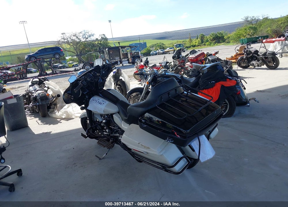 2023 HARLEY-DAVIDSON FLHXST VIN: 1HD1ABL18PB601526