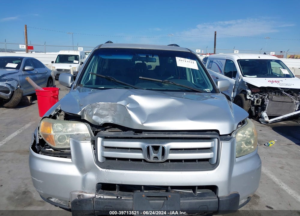 2006 HONDA PILOT EX VIN: 2HKYF184X6H523682