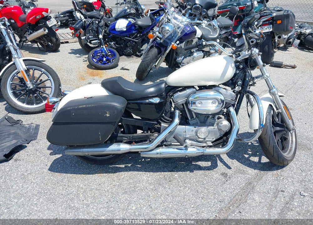 2019 HARLEY-DAVIDSON XL883 L VIN: 1HD4CR218KC402660