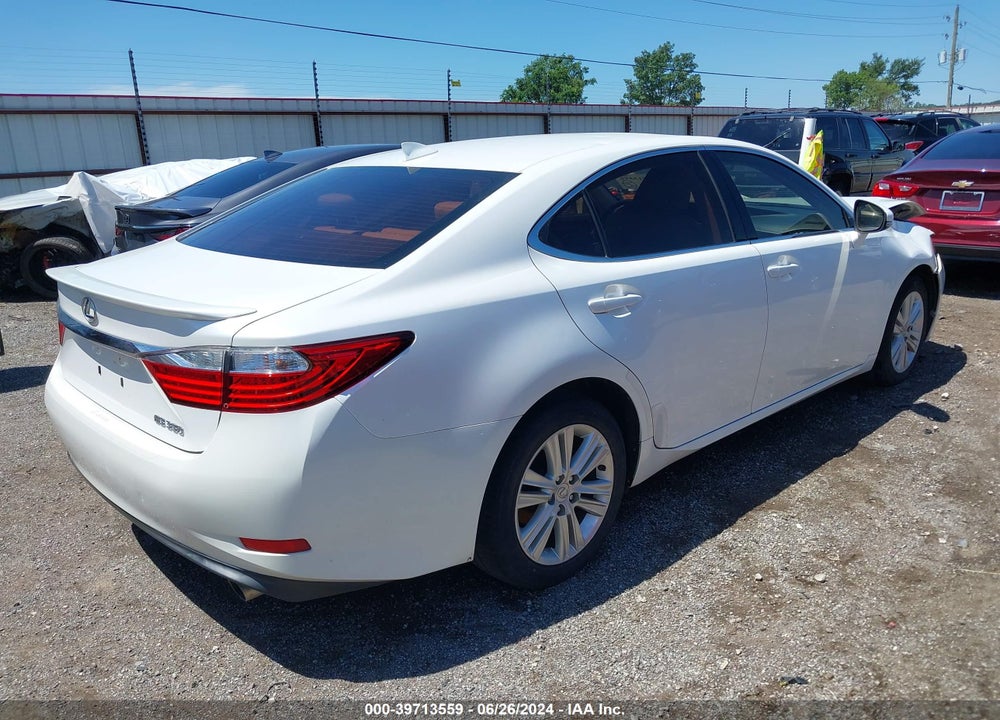 2015 LEXUS ES 350 VIN: JTHBK1GG8F2208831