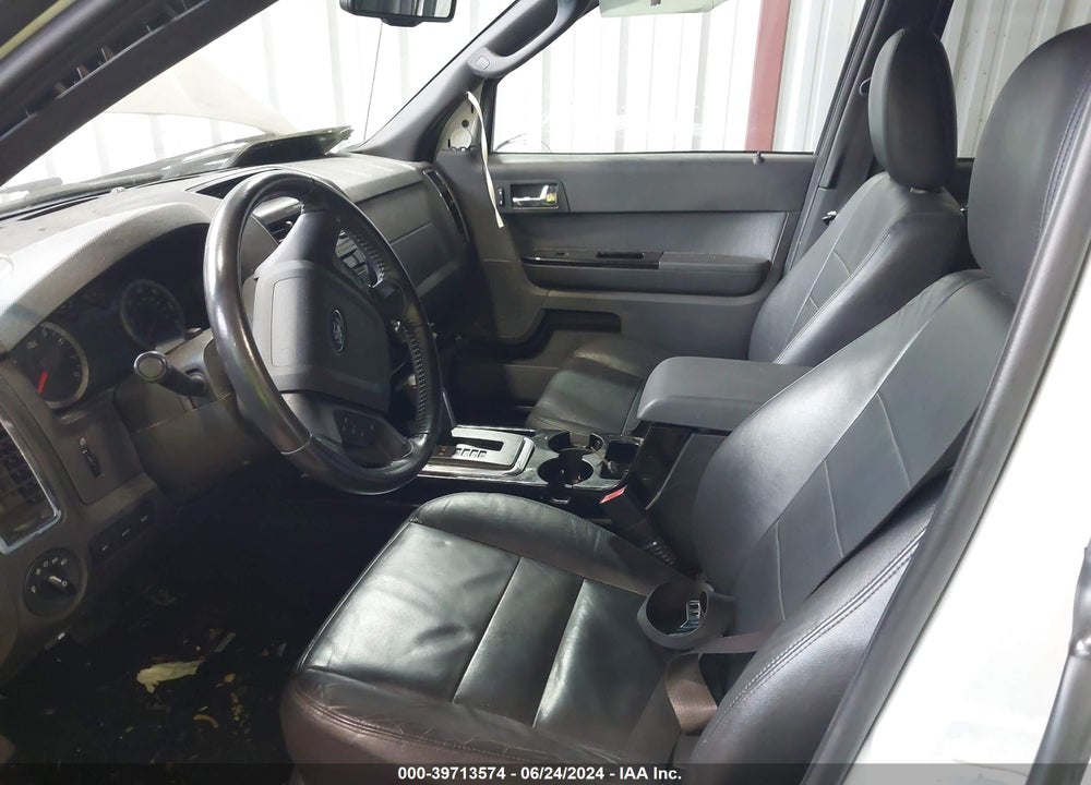 2010 FORD ESCAPE LIMITED VIN: 1FMCU0EG8AKD01172