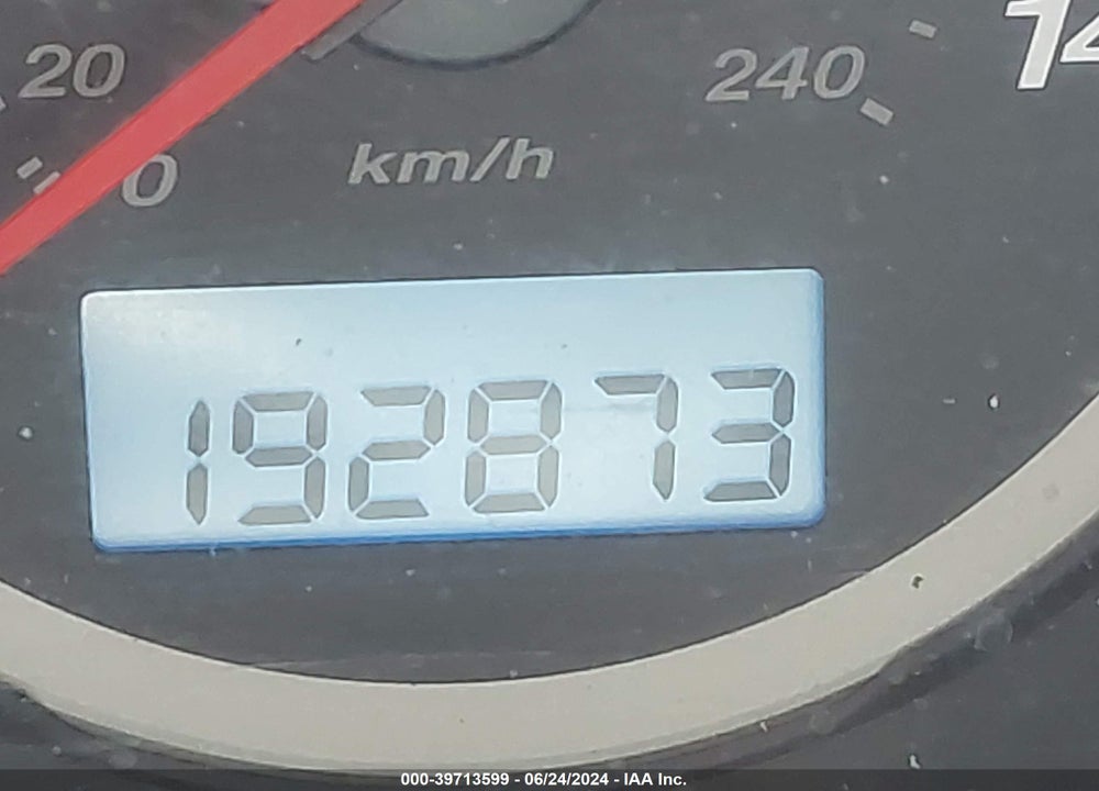 2003 HONDA CR-V LX VIN: JHLRD68423C017331