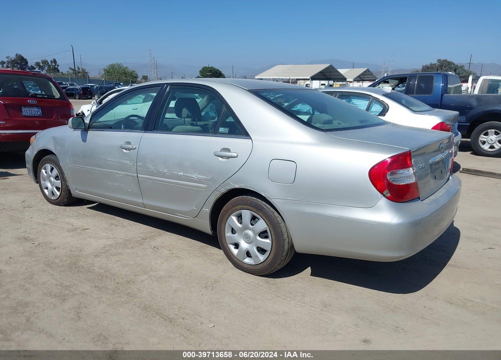 2004 TOYOTA CAMRY LE VIN: 4T1BE32K04U854040