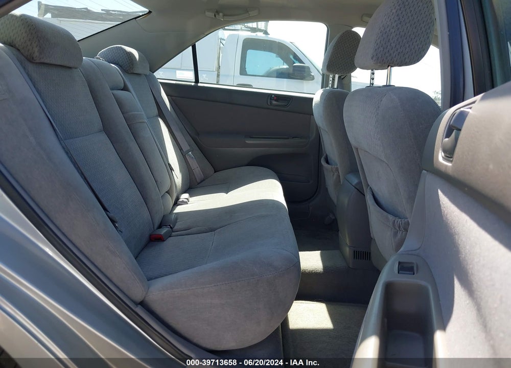 2004 TOYOTA CAMRY LE VIN: 4T1BE32K04U854040