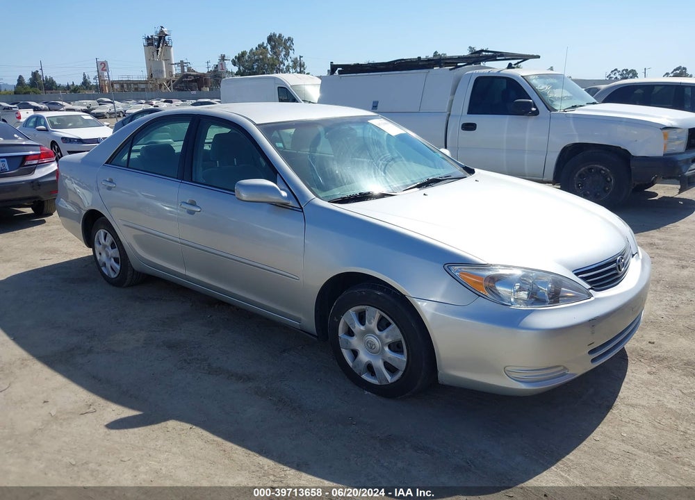 2004 TOYOTA CAMRY LE VIN: 4T1BE32K04U854040