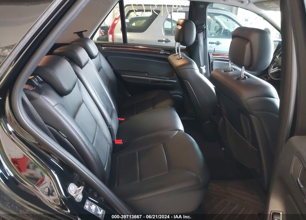 2011 MERCEDES-BENZ ML 550 4MATIC VIN: 4JGBB7CB5BA713543