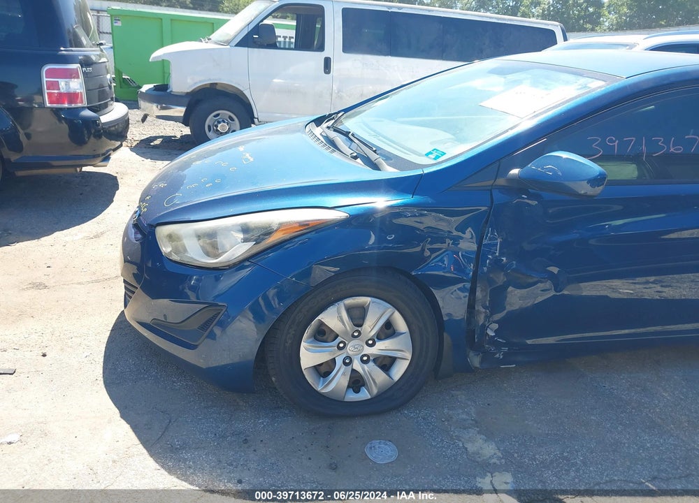 2016 HYUNDAI ELANTRA SE VIN: KMHDH4AE4GU517490