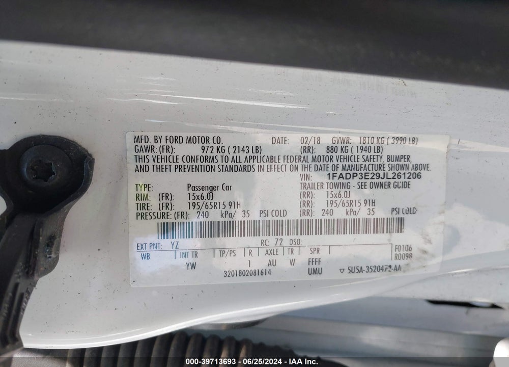 2018 FORD FOCUS S VIN: 1FADP3E29JL261206