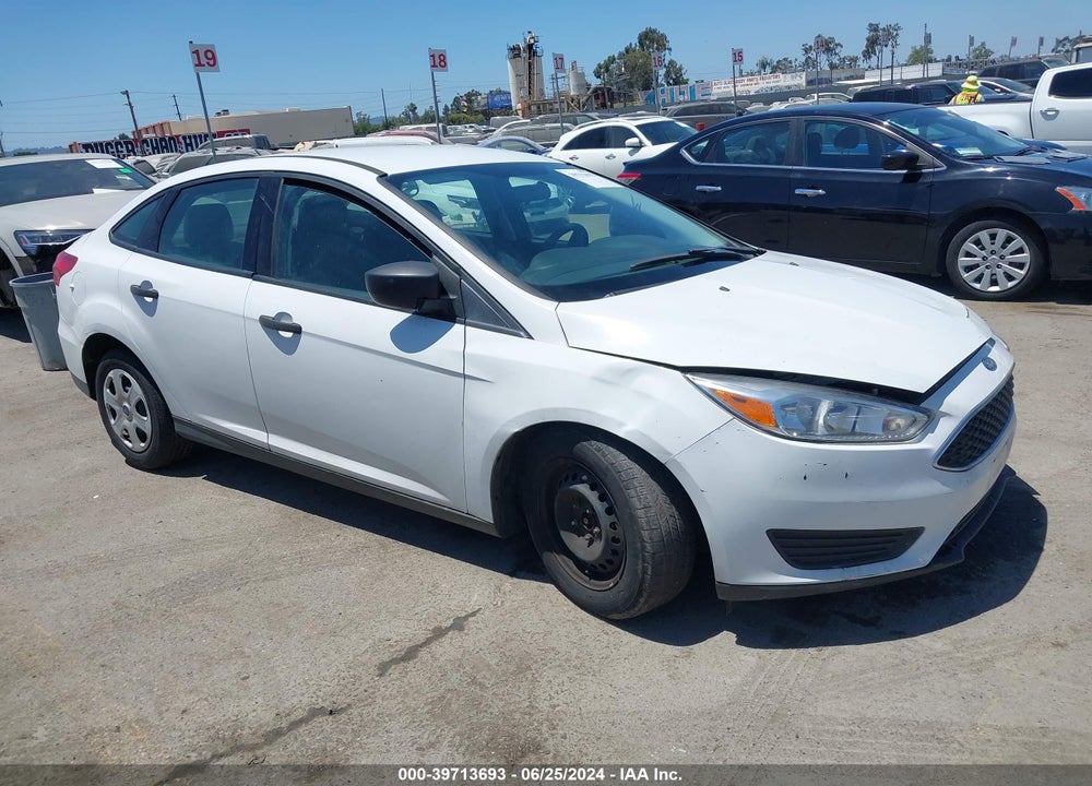 2018 FORD FOCUS S VIN: 1FADP3E29JL261206