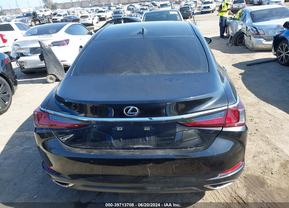 2021 LEXUS ES 350 VIN: 58ADZ1B13MU105833