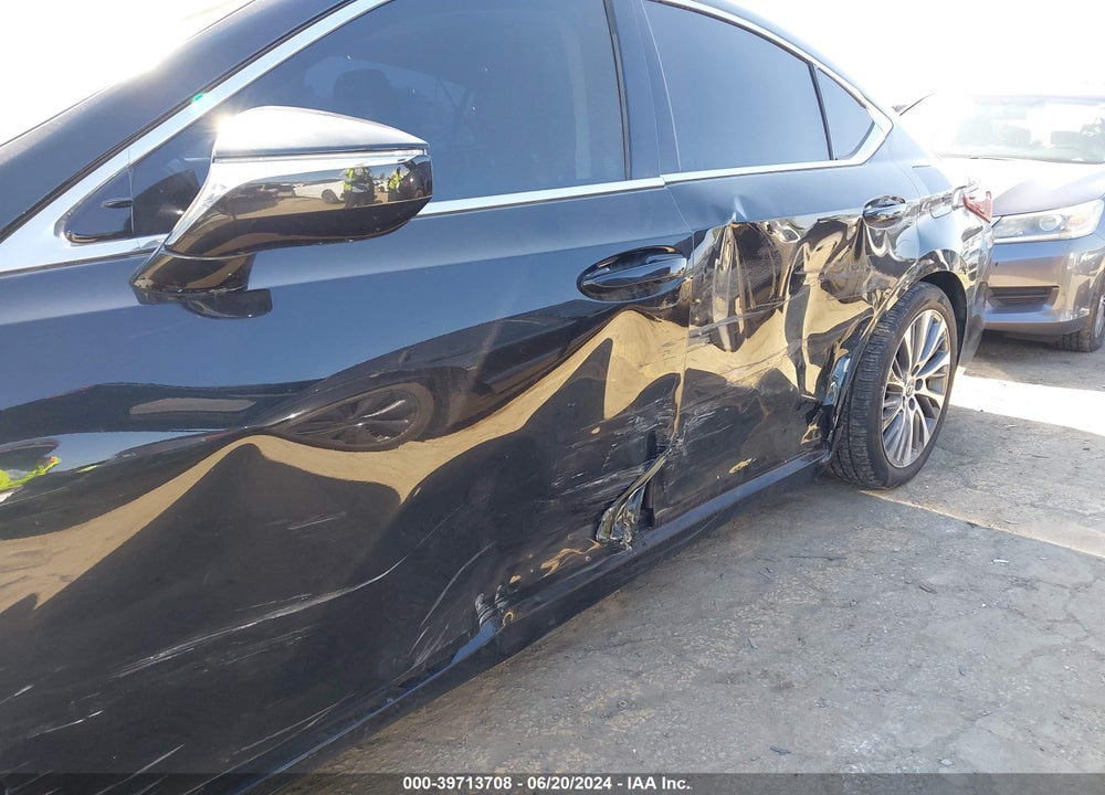 2021 LEXUS ES 350 VIN: 58ADZ1B13MU105833