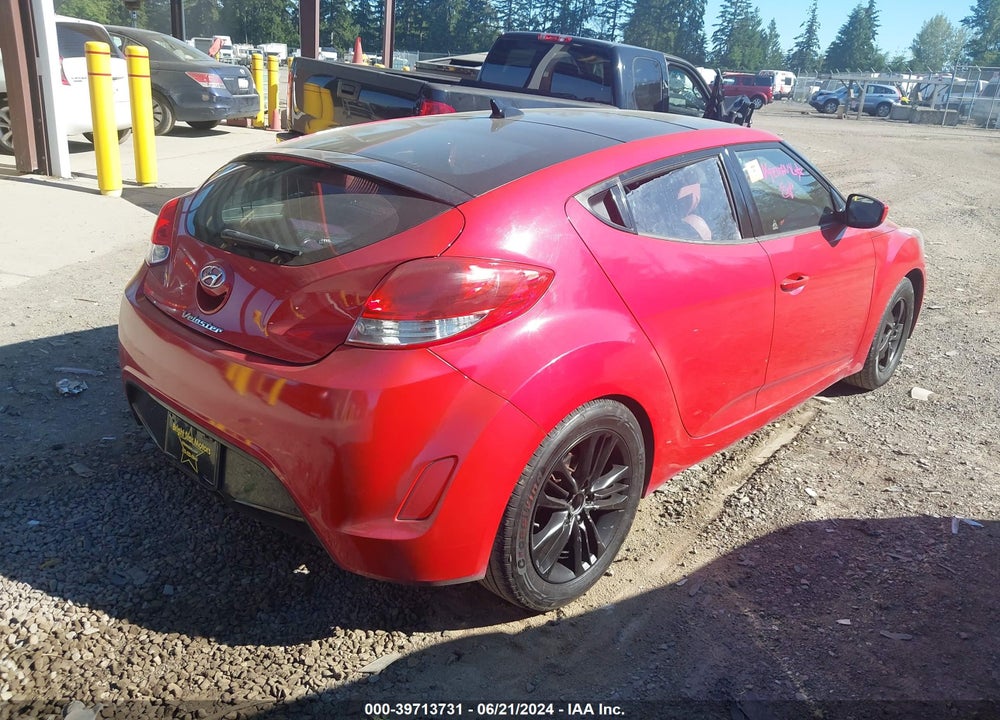 2012 HYUNDAI VELOSTER BASE W/RED/BLACK VIN: KMHTC6AD5CU053679