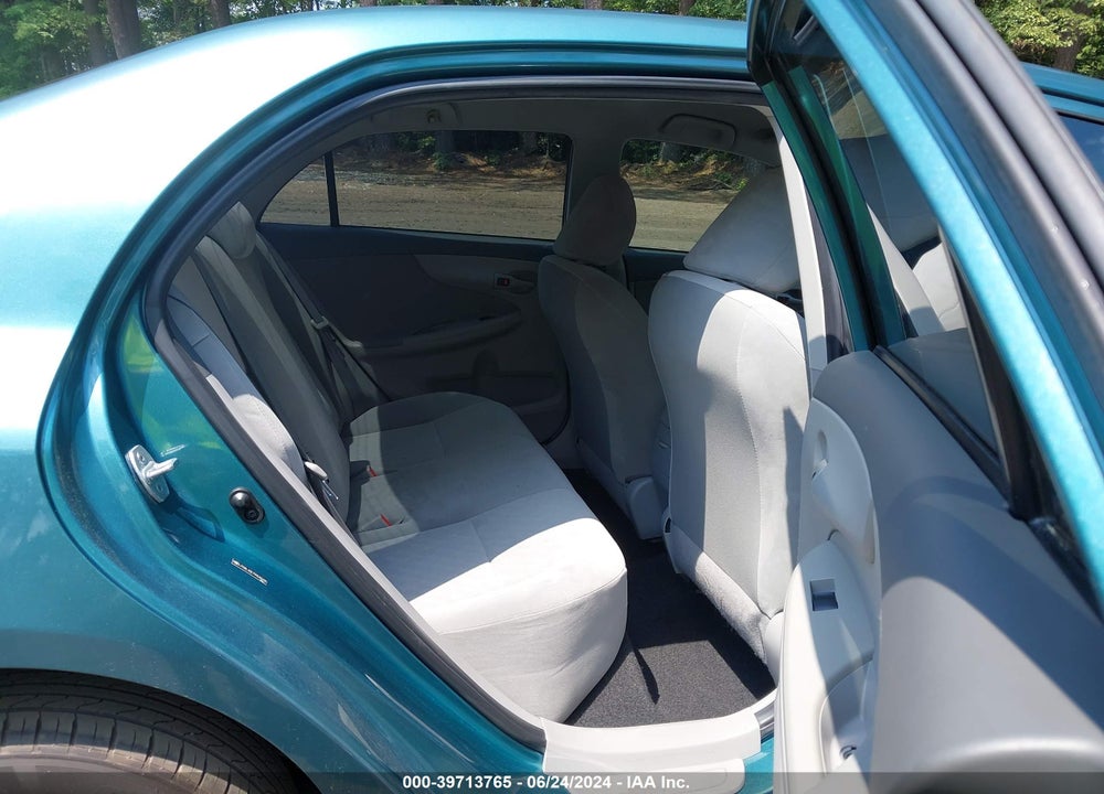2009 TOYOTA COROLLA LE VIN: JTDBL40E799040295
