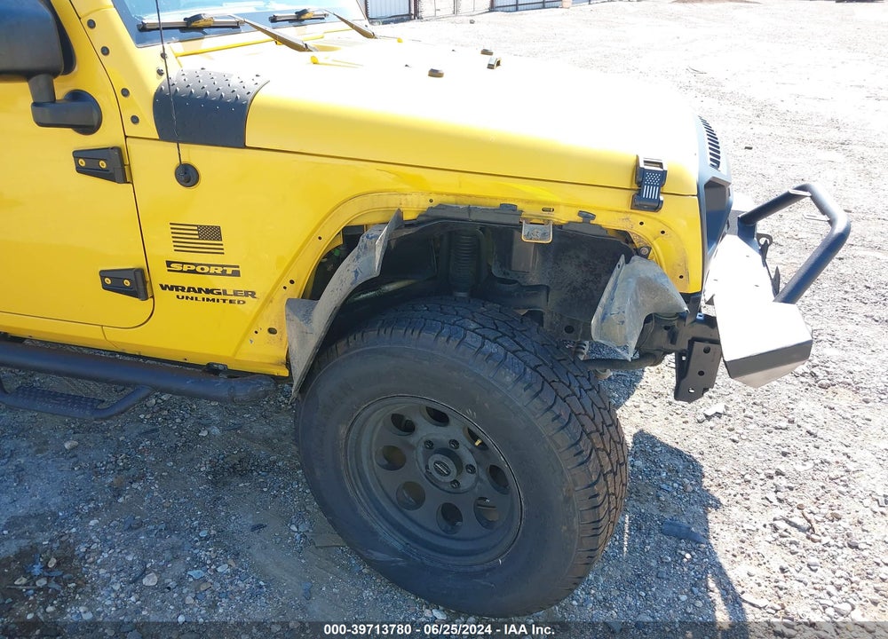 2015 JEEP WRANGLER UNLIMITED SPORT VIN: 1C4BJWDG3FL650531