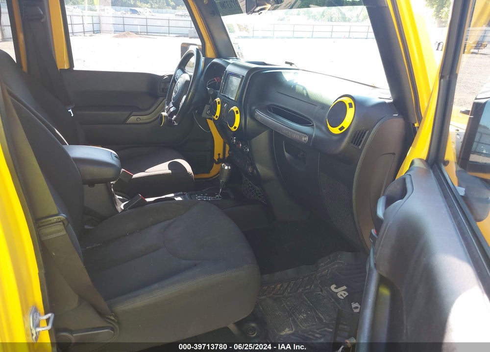 2015 JEEP WRANGLER UNLIMITED SPORT VIN: 1C4BJWDG3FL650531