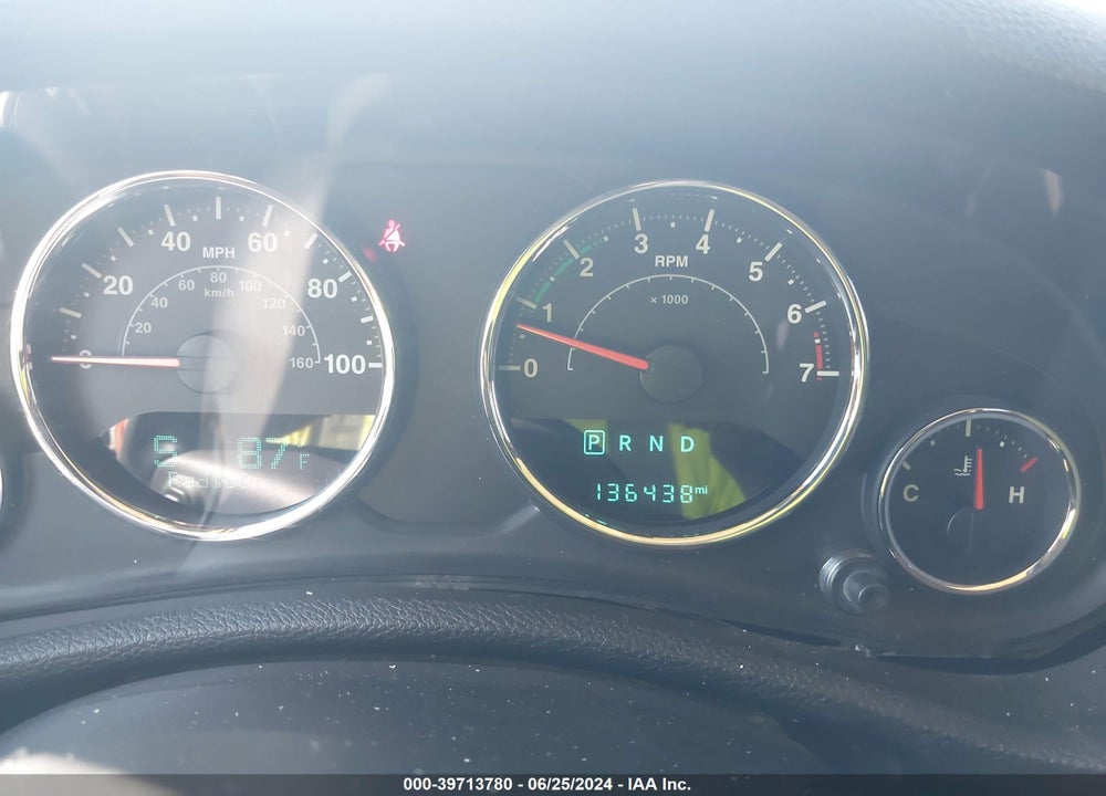2015 JEEP WRANGLER UNLIMITED SPORT VIN: 1C4BJWDG3FL650531