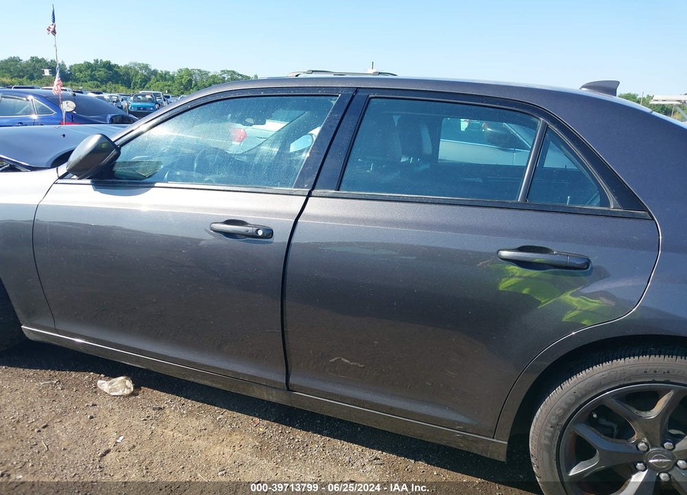 2021 CHRYSLER 300 300S VIN: 2C3CCABG0MH549840